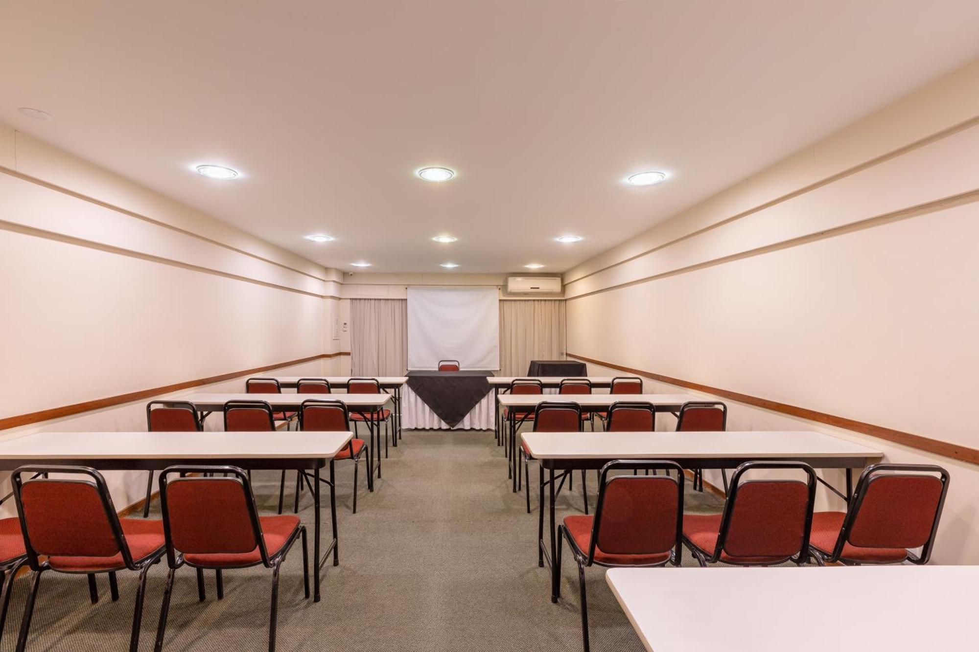 Hotel Crystal Londrina Extérieur photo
