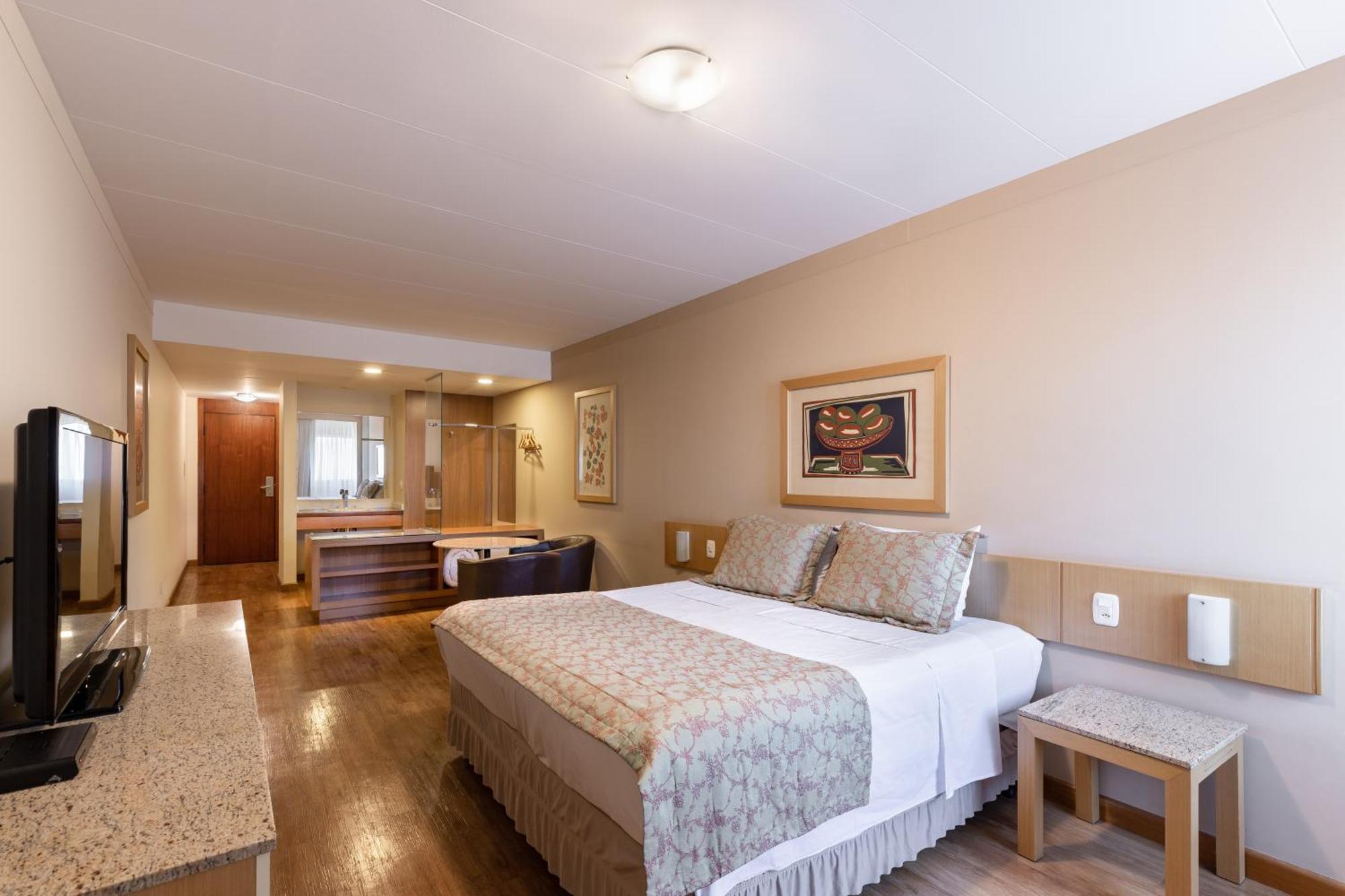 Hotel Crystal Londrina Extérieur photo